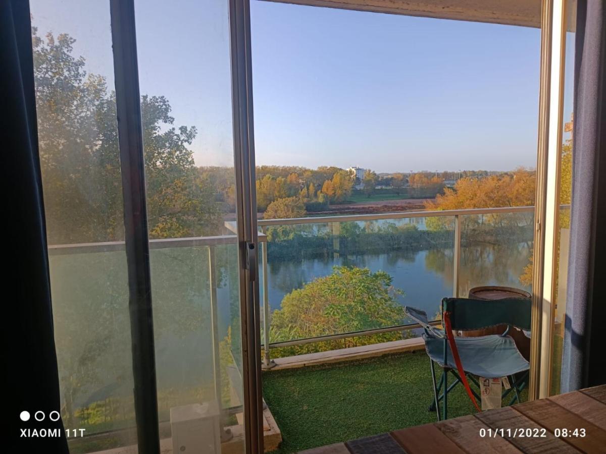 אורליאן Petit Cocon Vue Sur La Loire Avec Place De Parking Offerte מראה חיצוני תמונה